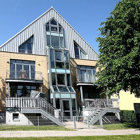 Haus-Amber-Mare-Strandtraeumer-9695 *